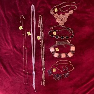 Free accessory with purchase! Your pick~~
